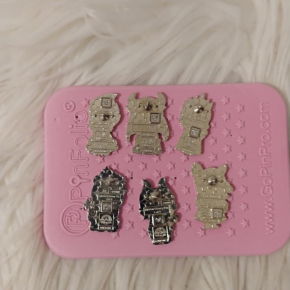 🖤FIRM! NWOT DISNEY PARKS 2024 DISNEY HIDDEN MICKEY VILLAINS MYSTERY PINS FULL S - Picture 9 of 11